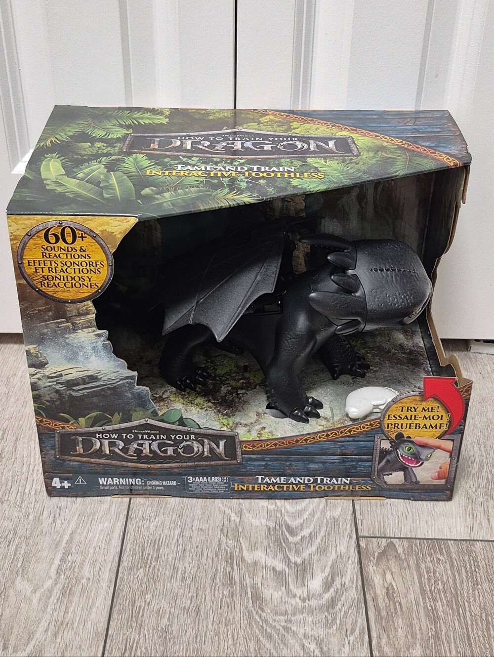 How to Train Your Dragon Tame & Train Interactive Toothless - Black